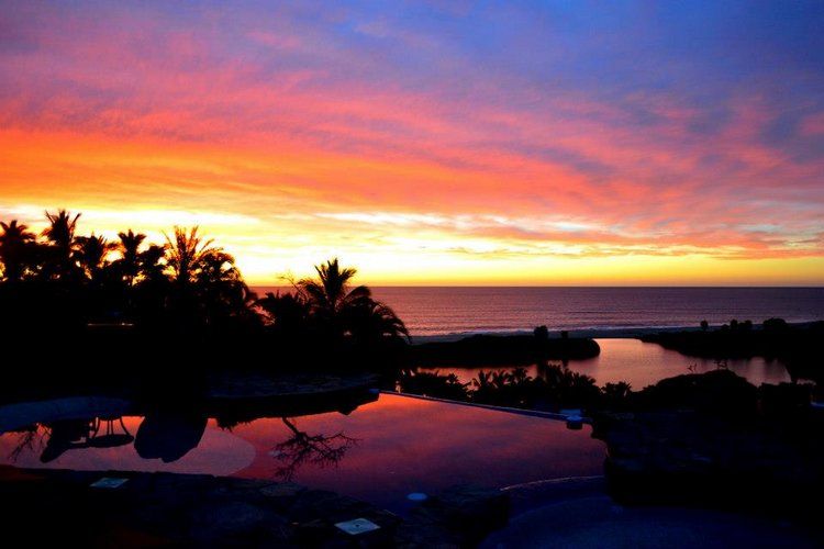 Stunning Sunset at Los Colibris