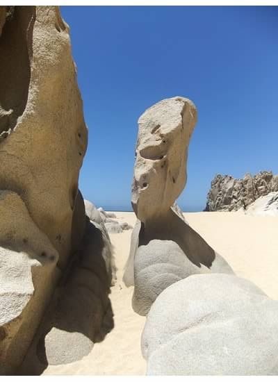 Playa del Arco rock formation