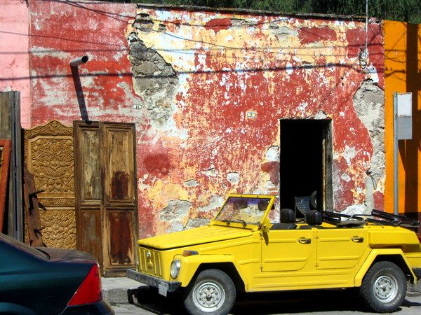 Imperfection Peeling paint building in San Miguel de Allende, Mexico