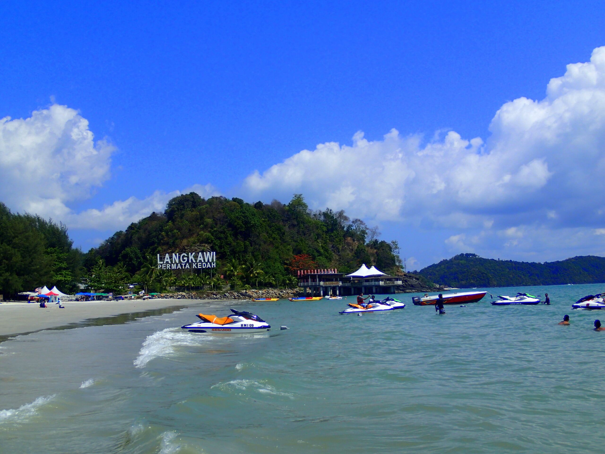 travel to langkawi island