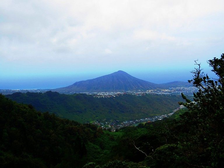 Hawaii Hikes: The Most Magical Hike Of My Life At Kuliouou Ridge