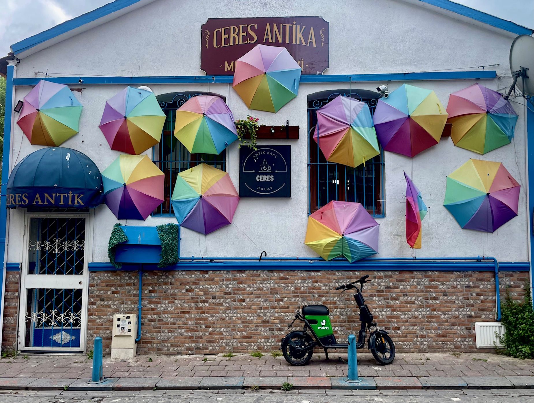 The colors of Balat