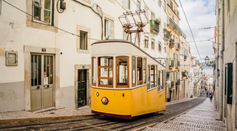 Best Luxury Destinations for Singles in Europe