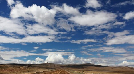 Understanding the Shift From Traditional Tours Towards Personalized Travel Experiences