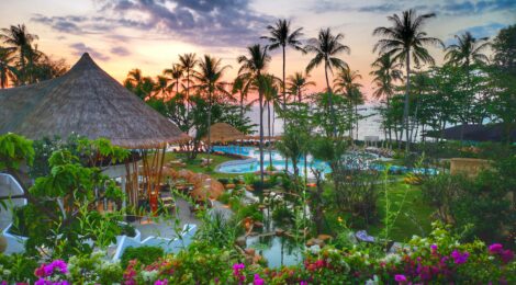 From Beach Resort Luxury to Your Bathroom: Ideas Worth Stealing