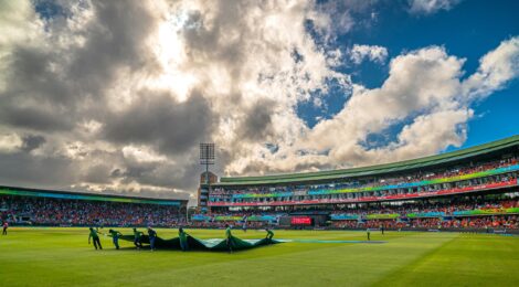 Sports Tourism by the Sea: How Beach Cities Turn Matches into Mini-Vacations