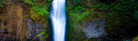 Multnomah Falls just outside Portland